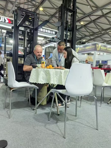 ANHUI YOUNGLIFT INTELLIGENT  EQUIPMENT CO.,LTD. fabrika üretim hattı