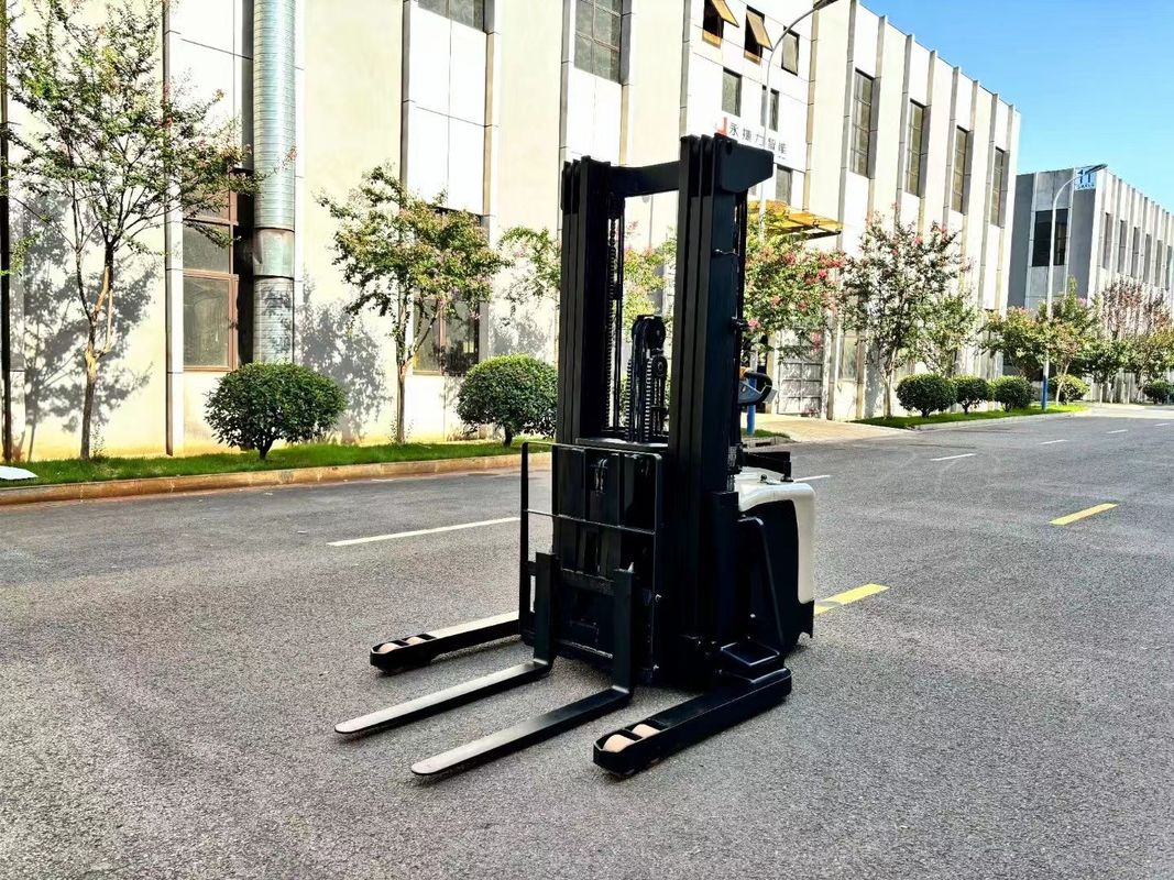 5000 mm Lifting Height 1.5 Ton Electric Reach Forklift with AC Drive Motor 5 Meters Height