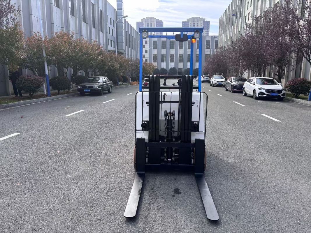AC Drive Battery capacity  48V 600AH Electric Counterbalance Forklift  Truck Side-stand Rated Load  2000 KG Height Increase 2845 mm