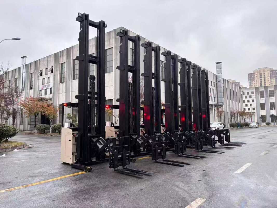 Double Reach Truck, For Very High Warehouses/narrow Aisles, 3m Lifting Height, 2000kg Load Capacity